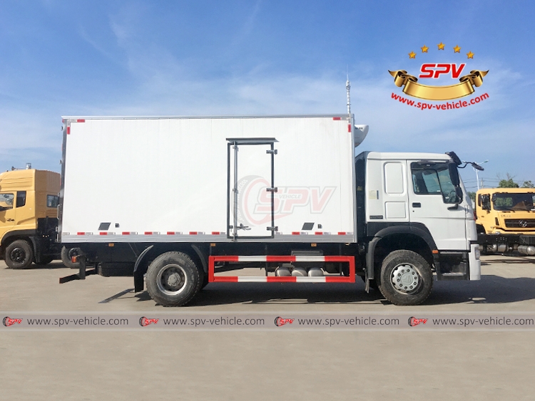 10 Tons Refrigerator Truck Siontruk - RS 10 Tons Refrigerator Truck Siontruk - RS